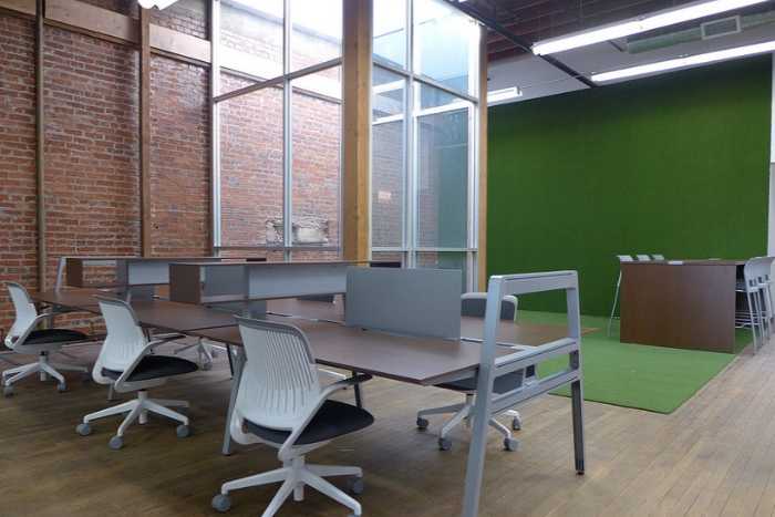 Virtual Office location in S Broadway